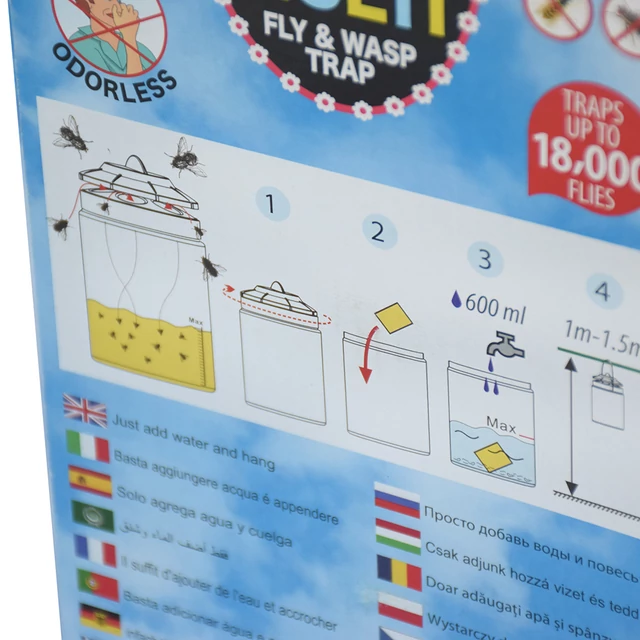 Légycsapda vödör használat közben, hatékonyan befogott legyekkel bizonyítva működését
